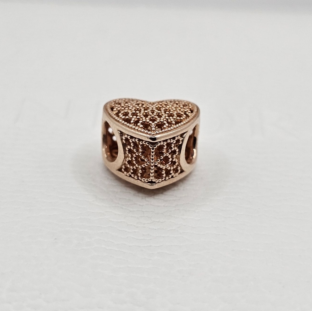 ❤️ Authentic Pandora ⭐️RETIRED⭐️ ROSE HEART CHARM 🎁 - Picture 4 of 6